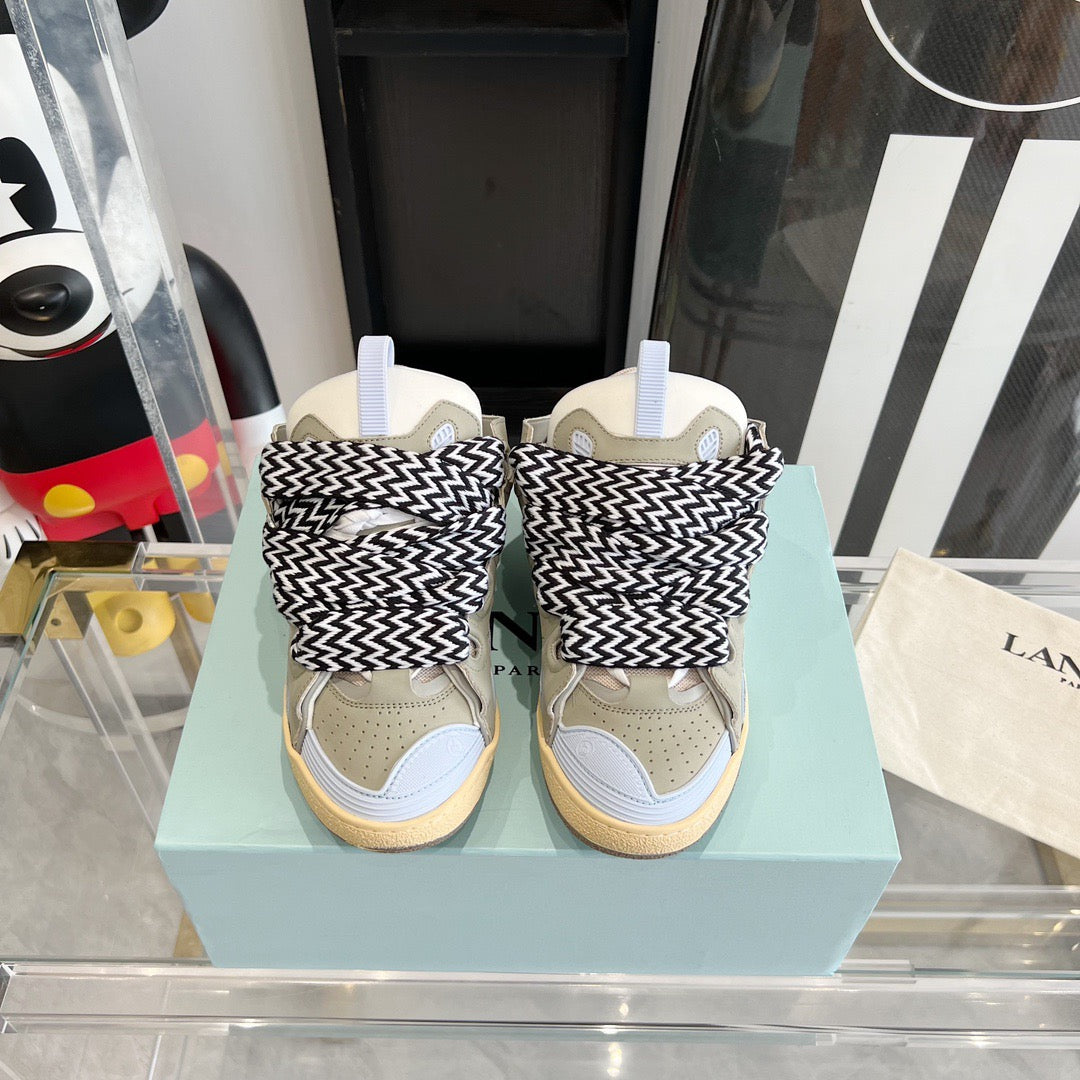 Leather curb sneakers Beige p Black