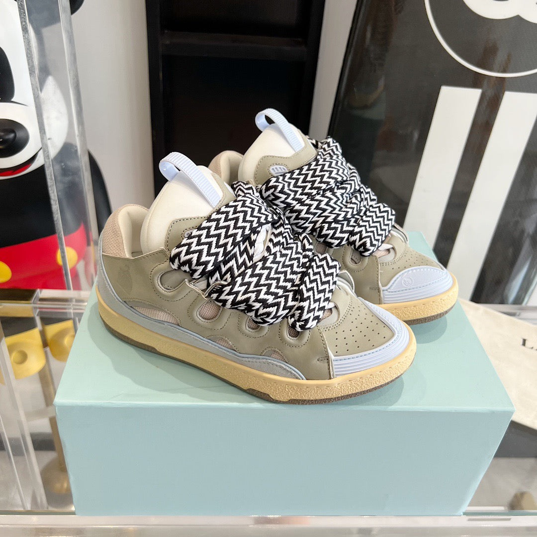 Leather curb sneakers Beige p Black