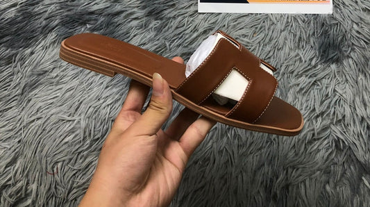 Sandales et Claquettes Hermes